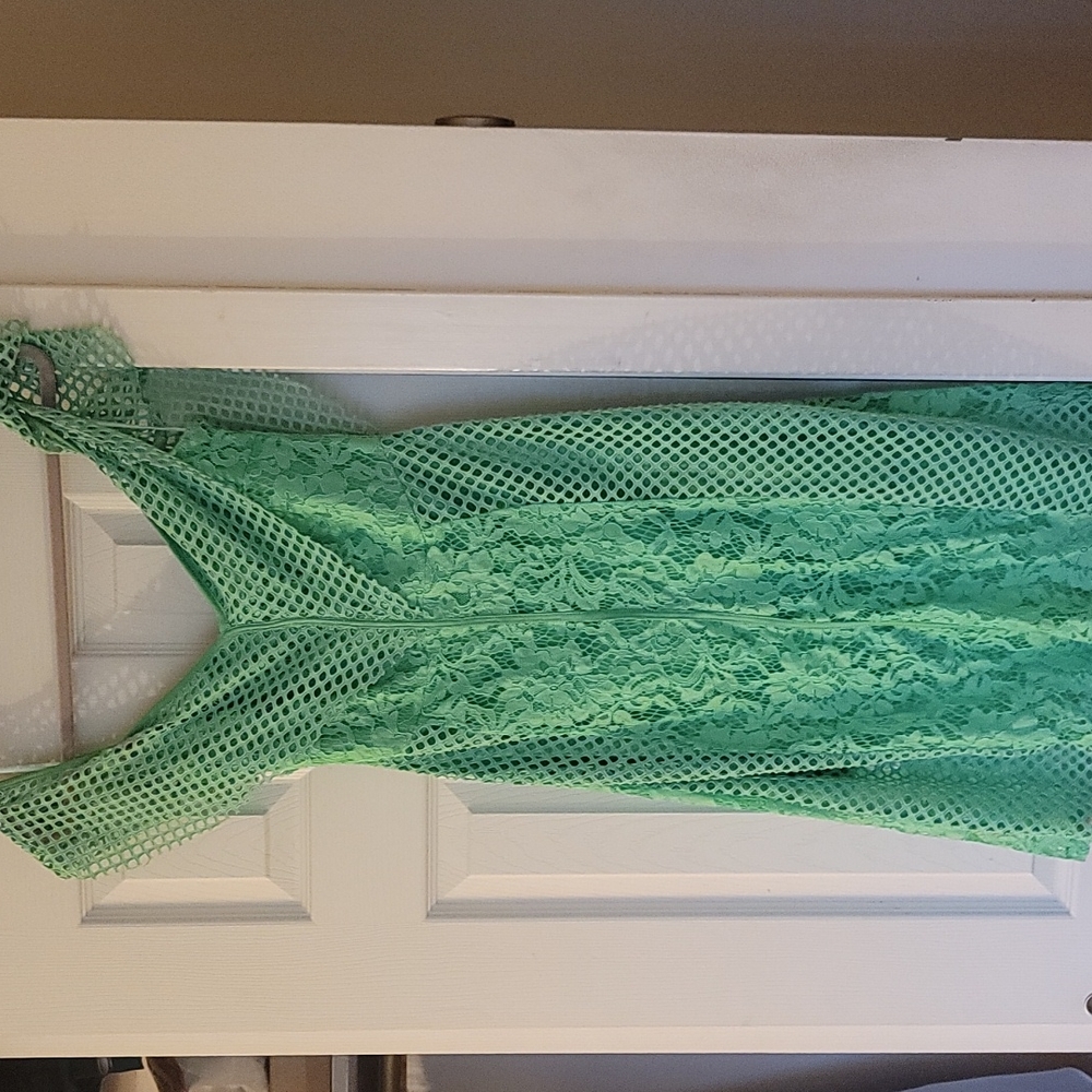 Pretty Little Thing Bardot minty green lace dress uk12 usa 8